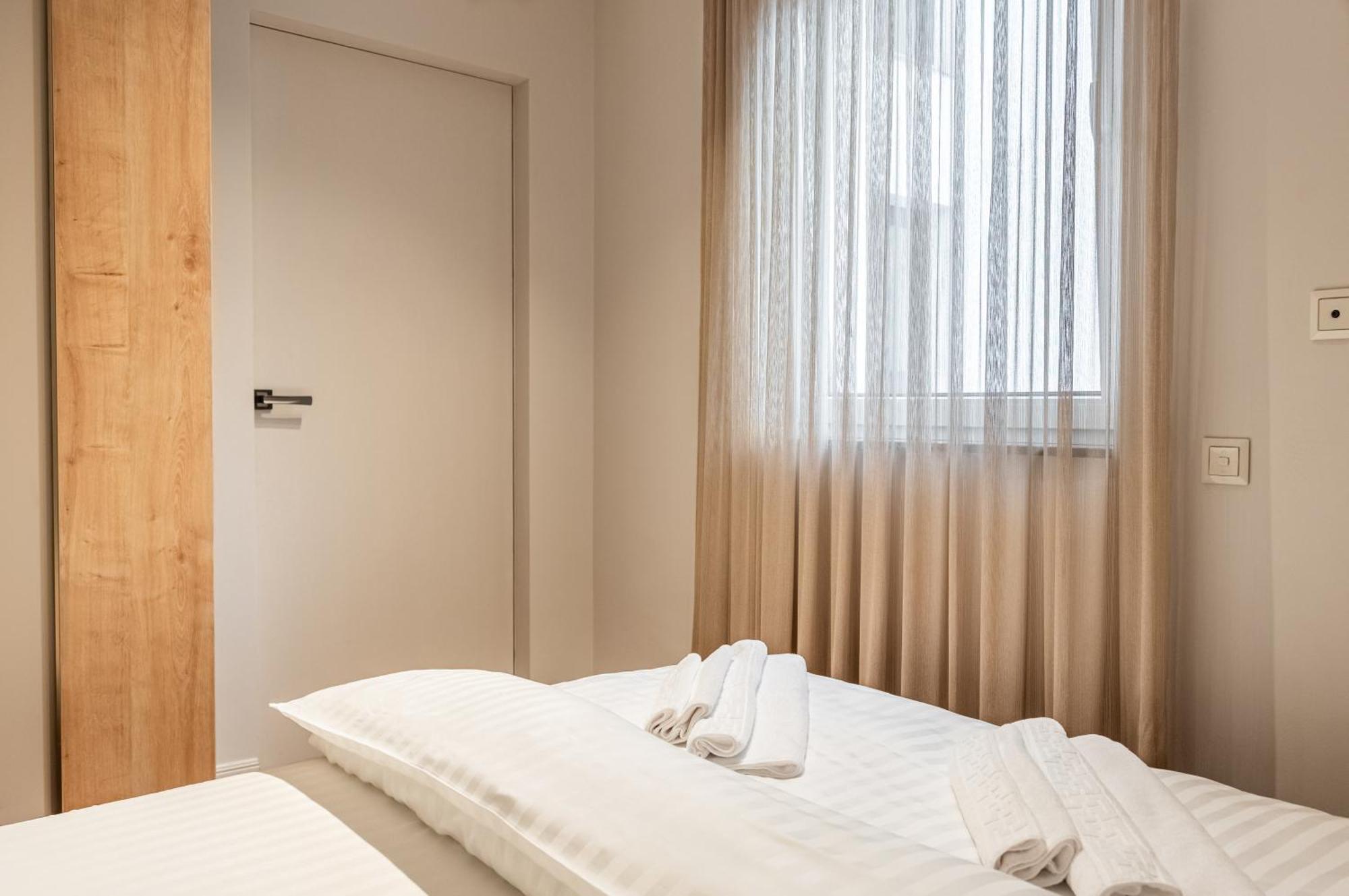 Clujstays Urban Glam Central Apartments Extérieur photo